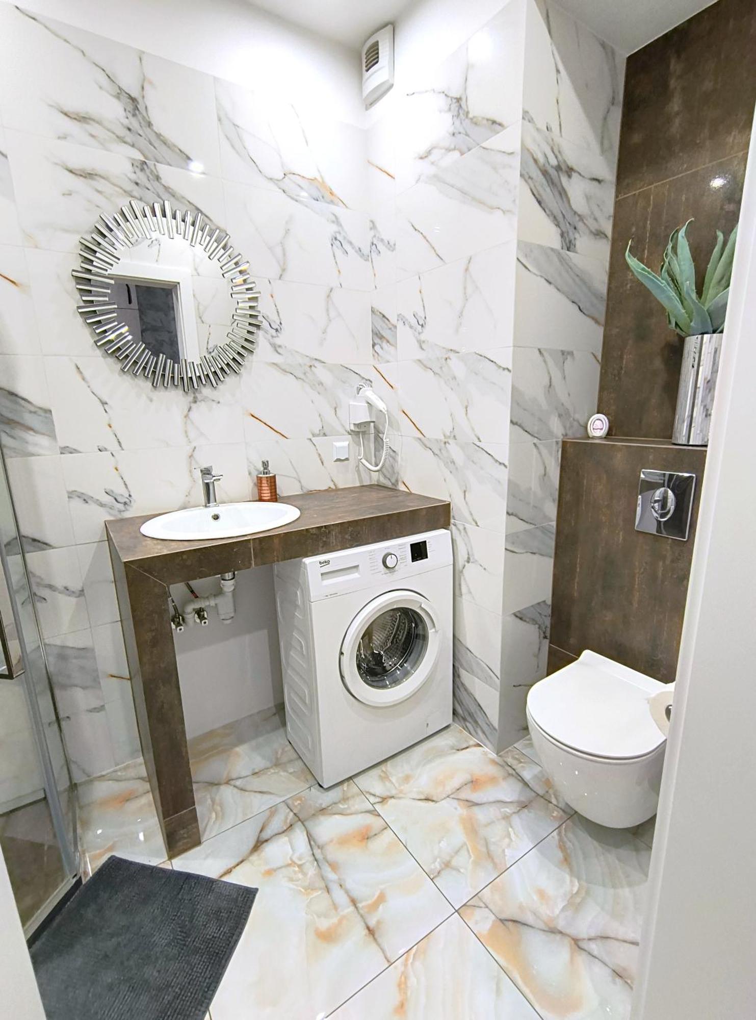 גדנסק Private Parking, Secure Building - Central Apartments Old Town & Main Station חדר תמונה
